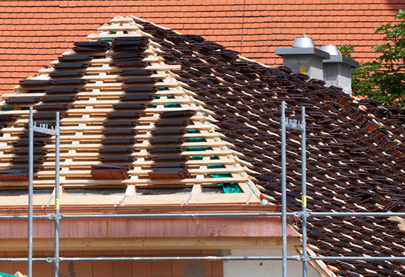 Réparation et rénovation de toiture à Lailly-en-Val (45740) dans le Loiret (45).