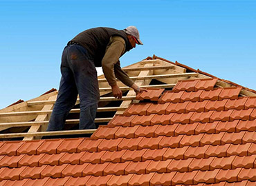 Pose et remplacement de tuiles, ardoise et zinc à Charenton-le-Pont (94220) dans le Val de Marne (94)